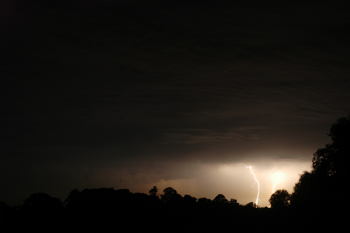 lightning lightning_bolts : McLeans Ridges, NSW   13 November 2006