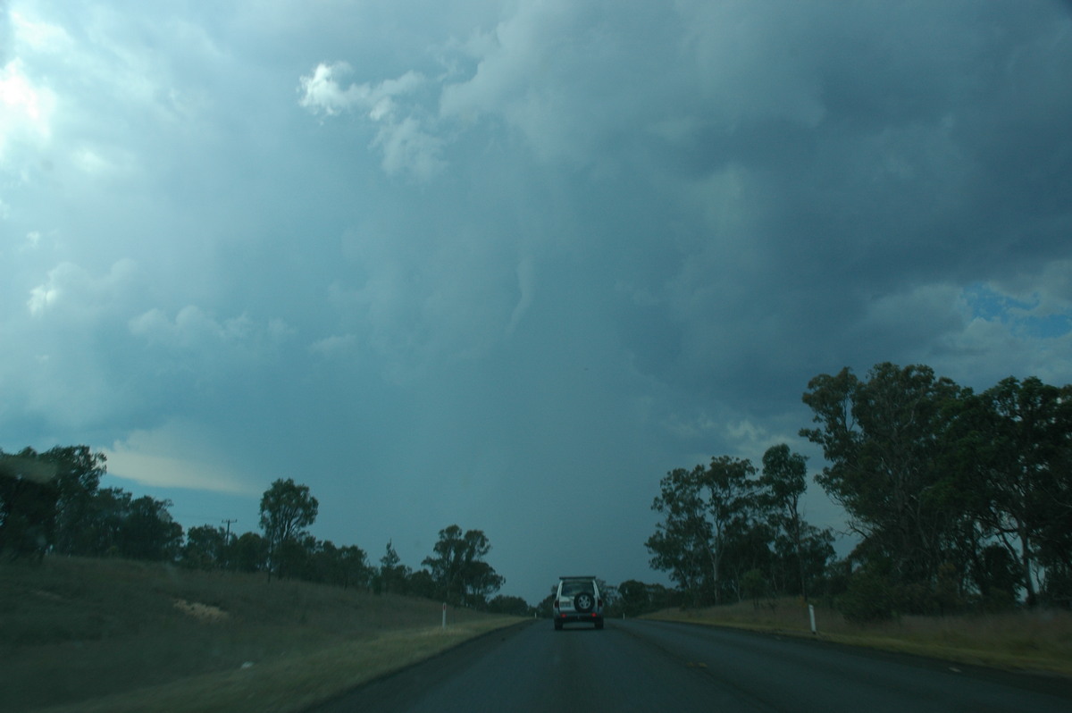 cumulonimbus thunderstorm_base : N of Tenterfield, NSW   24 November 2006