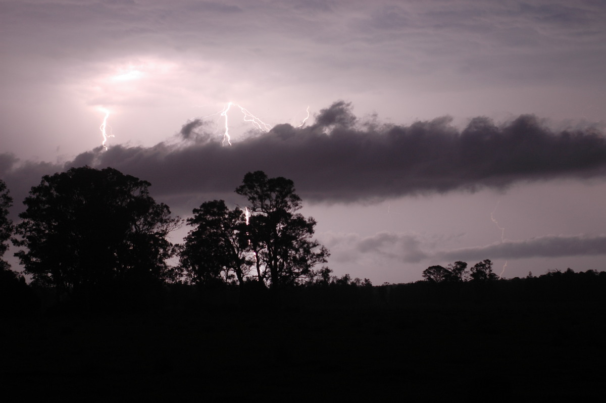 lightning lightning_bolts : near Coraki, NSW   26 November 2006