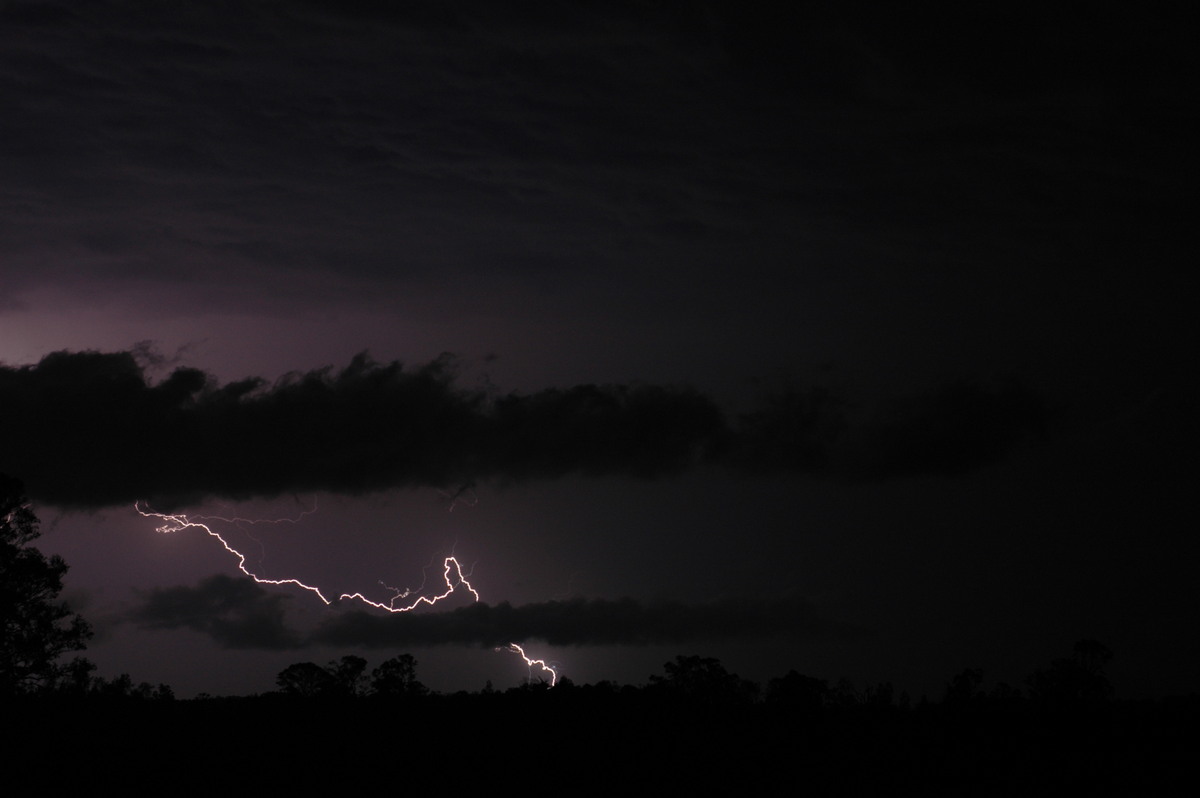 lightning lightning_bolts : near Coraki, NSW   26 November 2006