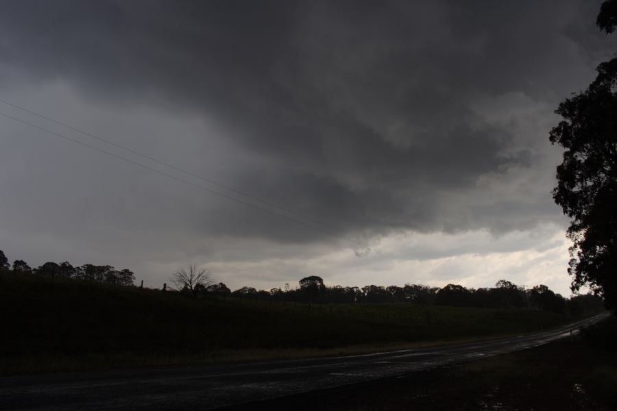 cumulonimbus supercell_thunderstorm : WNW of Ebor, NSW   27 November 2006