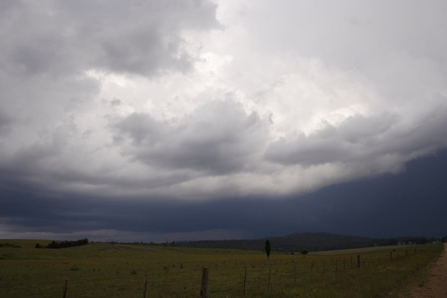 cumulonimbus supercell_thunderstorm : E of Guyra, NSW   27 November 2006