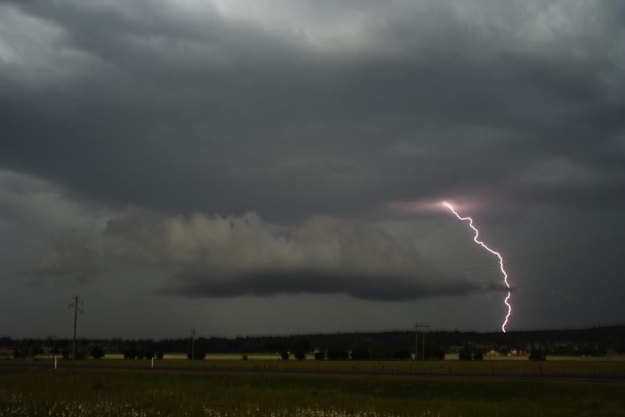 shelfcloud shelf_cloud : near Glen Innes, NSW   27 November 2006