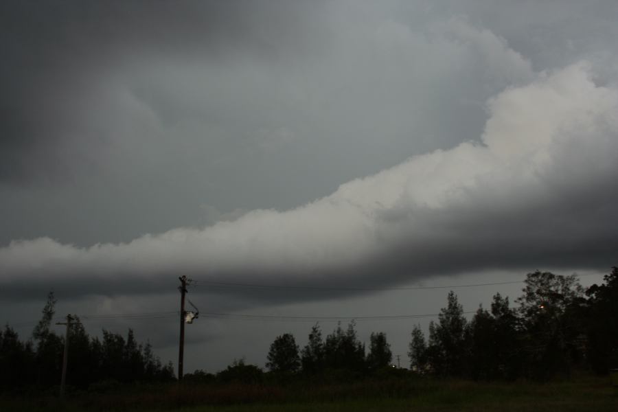 shelfcloud shelf_cloud : N of Port Macquarie, NSW   28 November 2006