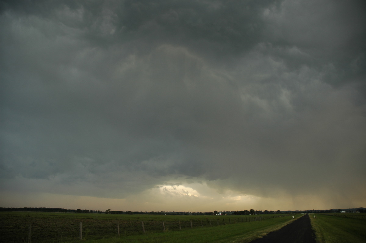 anvil thunderstorm_anvils : N of Casino, NSW   29 November 2006