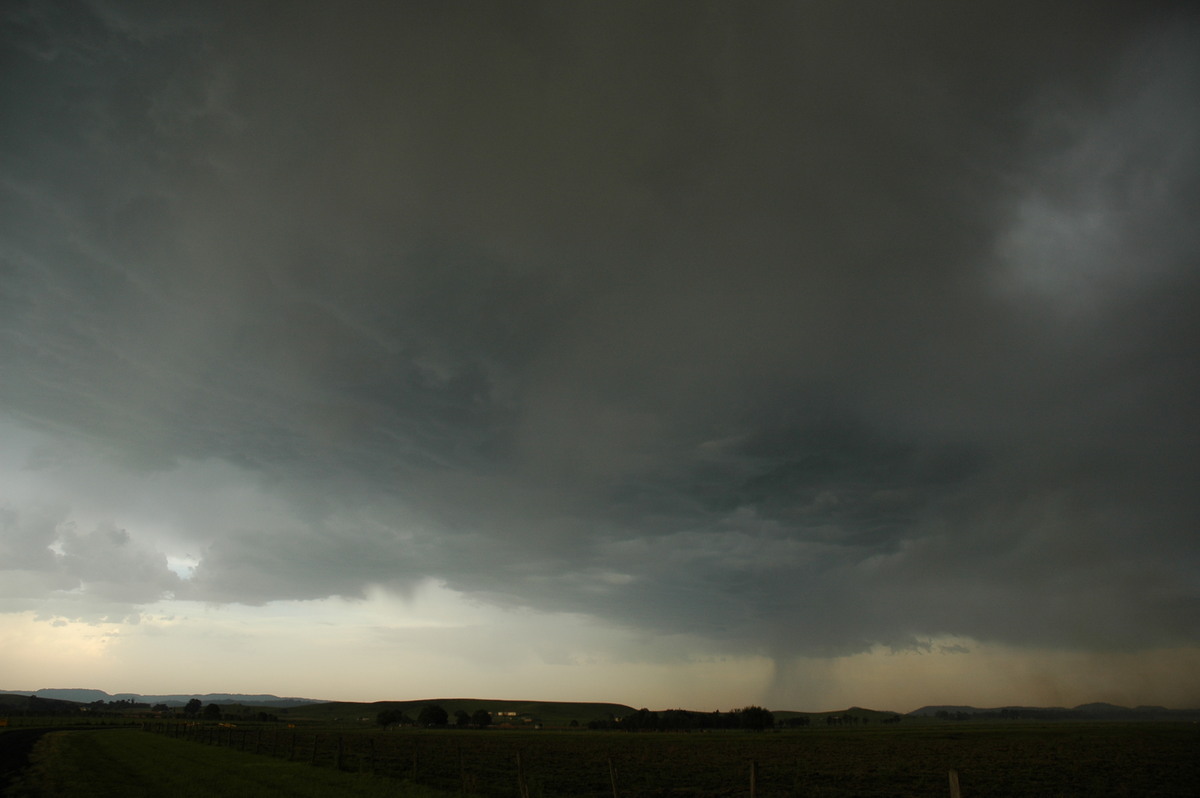 cumulonimbus thunderstorm_base : N of Casino, NSW   29 November 2006