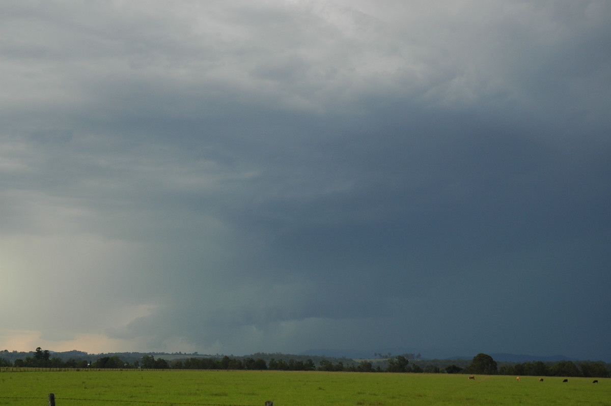 cumulonimbus thunderstorm_base : N of Casino, NSW   15 December 2006