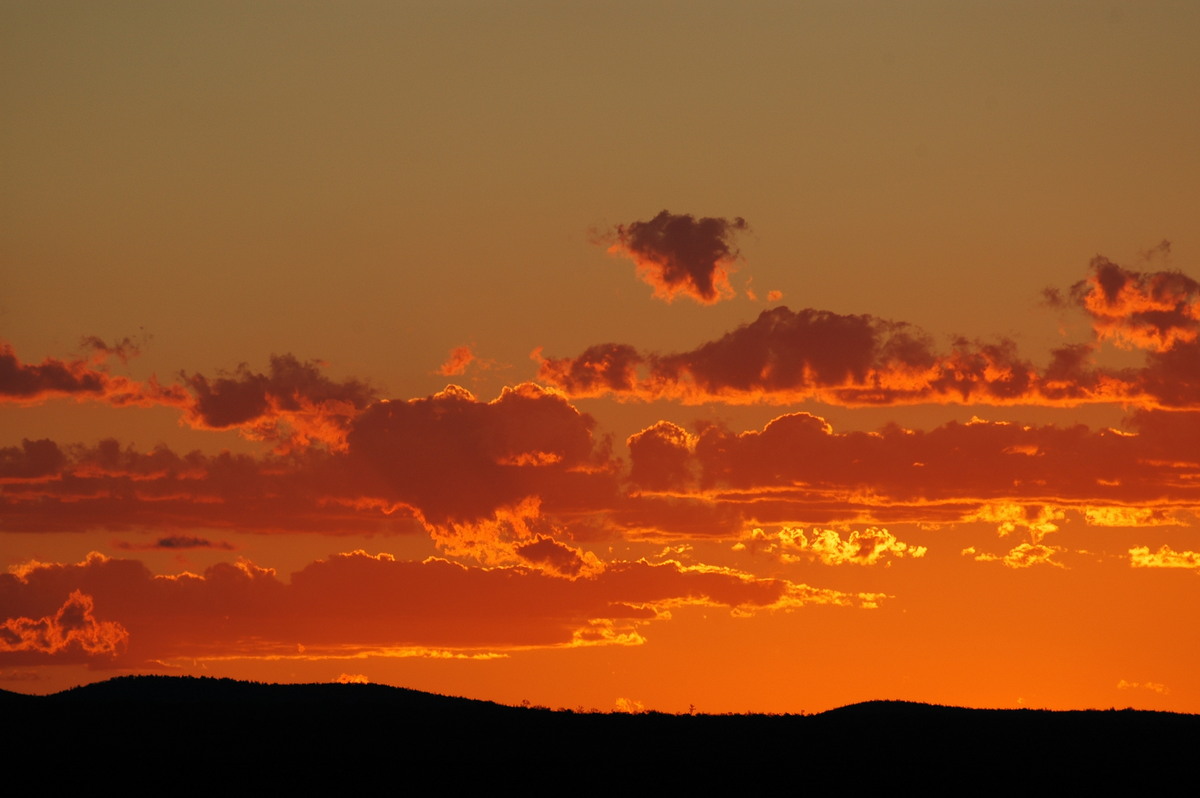 sunset sunset_pictures : near Texas, QLD   16 December 2006