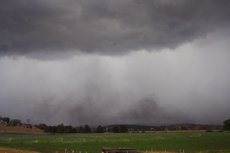 microburst micro_burst : Singleton, NSW   24 December 2006