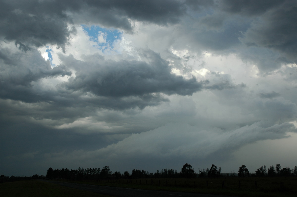 cumulonimbus thunderstorm_base : SE of Casino, NSW   8 January 2007