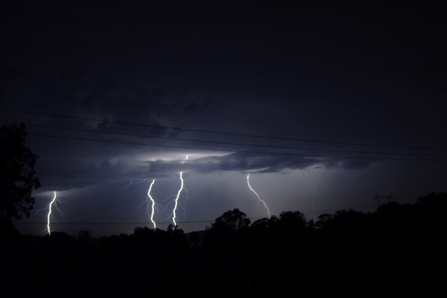 lightning lightning_bolts : E of Muswellbrook, NSW   12 January 2007