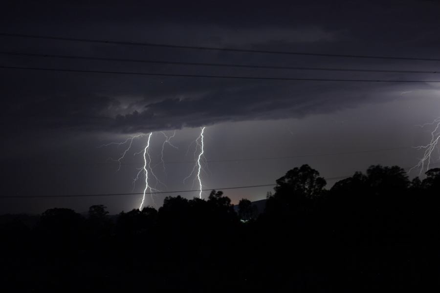 lightning lightning_bolts : E of Muswellbrook, NSW   12 January 2007