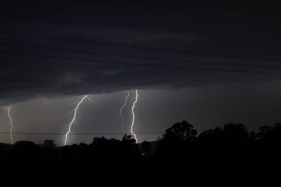 lightning lightning_bolts : E of Muswellbrook, NSW   12 January 2007