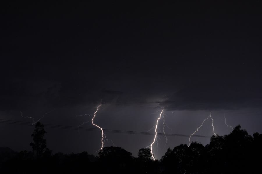 lightning lightning_bolts : E of Muswellbrook, NSW   12 January 2007