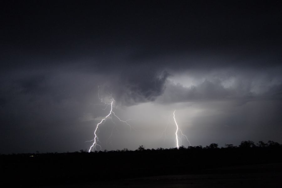 lightning lightning_bolts : Millmerran, QLD   13 January 2007