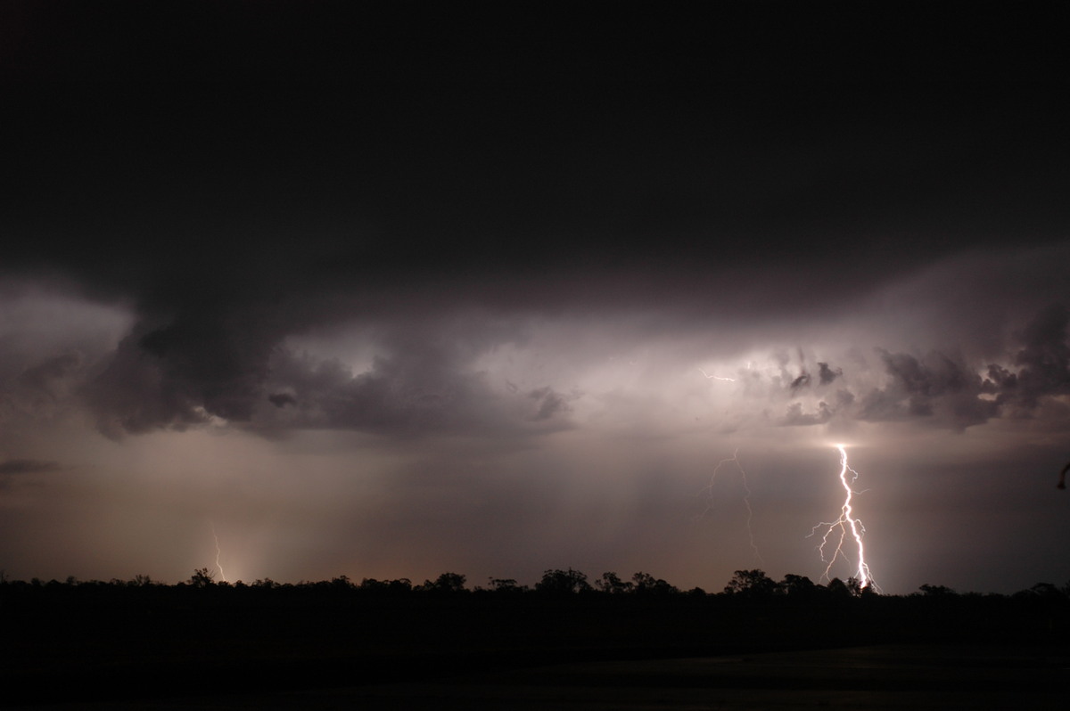 lightning lightning_bolts : Milmerran, QLD   13 January 2007