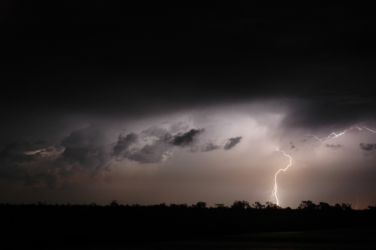 lightning lightning_bolts : Milmerran, QLD   13 January 2007