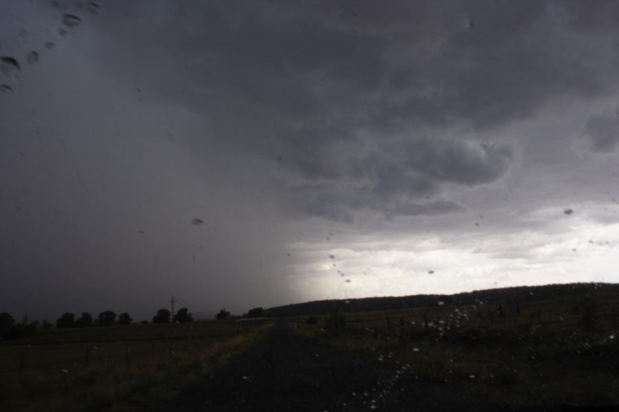 cumulonimbus thunderstorm_base : 20km N of Goulburn, NSW   17 January 2007