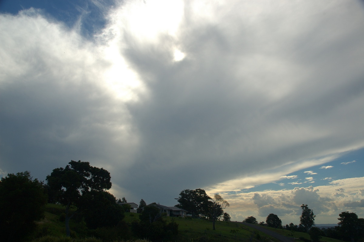 anvil thunderstorm_anvils : McLeans Ridges, NSW   22 January 2007