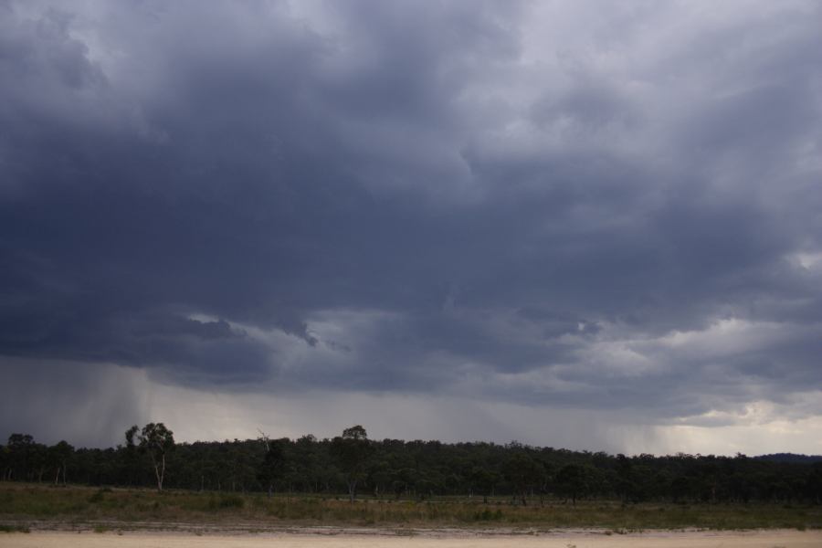 cumulonimbus thunderstorm_base : ~20km N of Colo Heights, NSW   23 January 2007