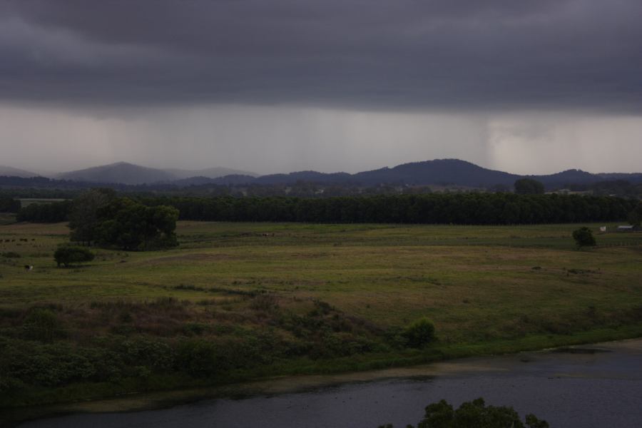 cumulonimbus thunderstorm_base : Kempsey, NSW   26 January 2007