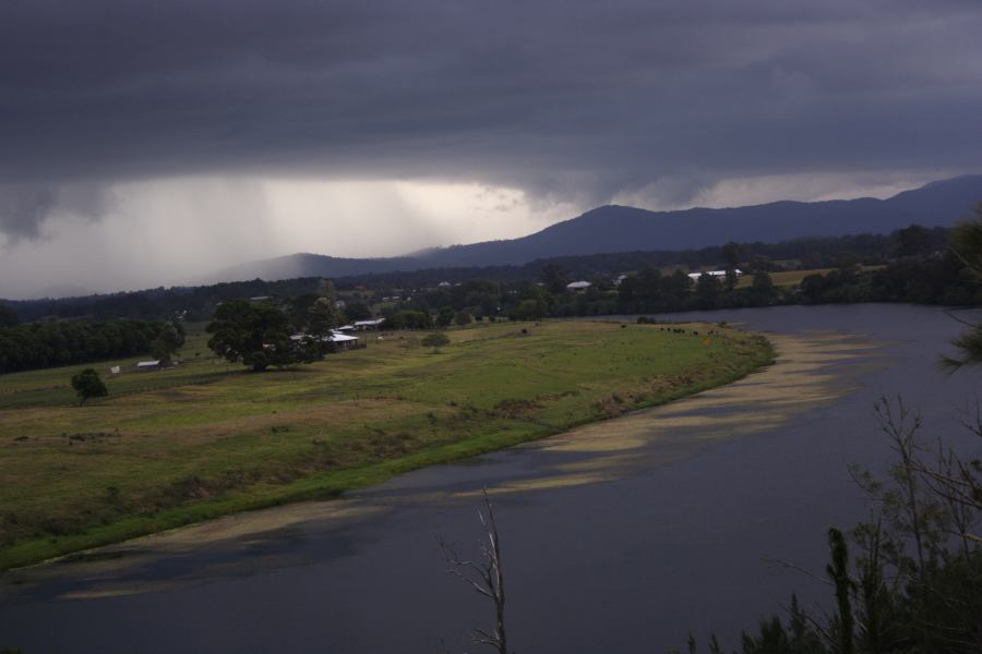 cumulonimbus thunderstorm_base : Kempsey, NSW   26 January 2007