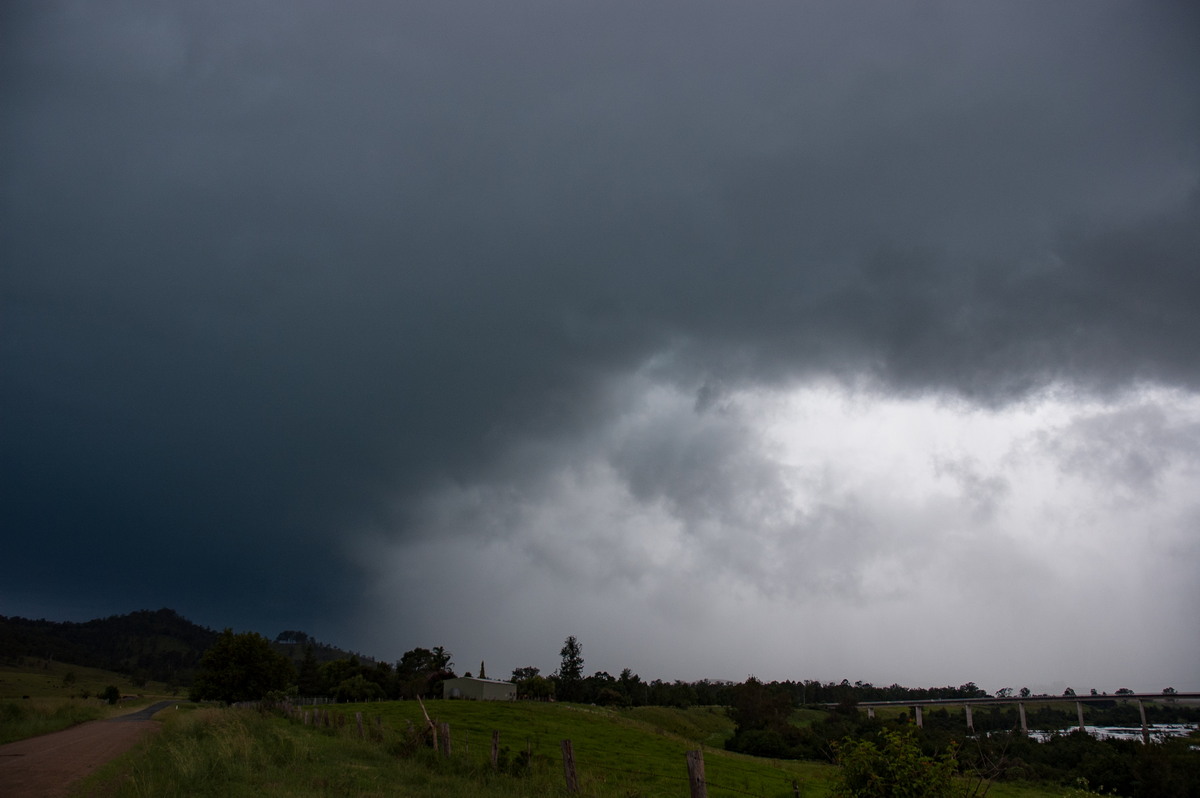 cumulonimbus thunderstorm_base : Jackadgery, NSW   26 January 2007