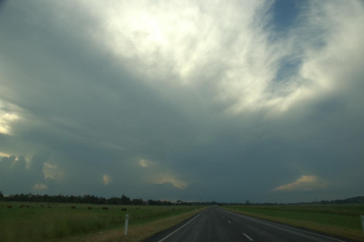 thunderstorm cumulonimbus_incus : E of Casino, NSW   30 January 2007