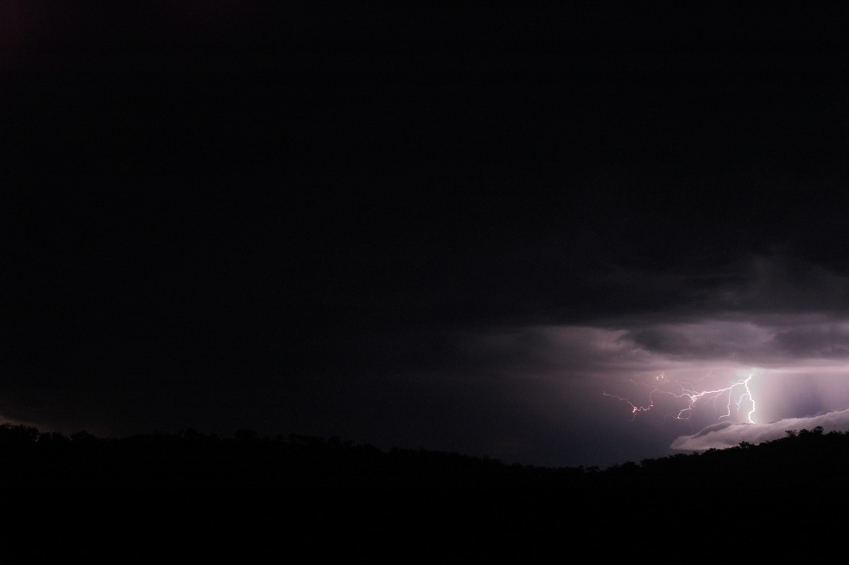 lightning lightning_bolts : W of Tenterfield, NSW   10 February 2007