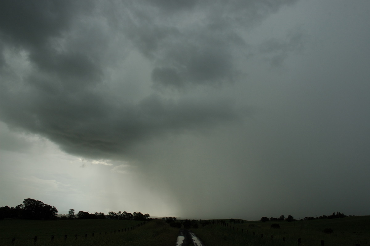 raincascade precipitation_cascade : NW of Lismore, NSW   8 March 2007