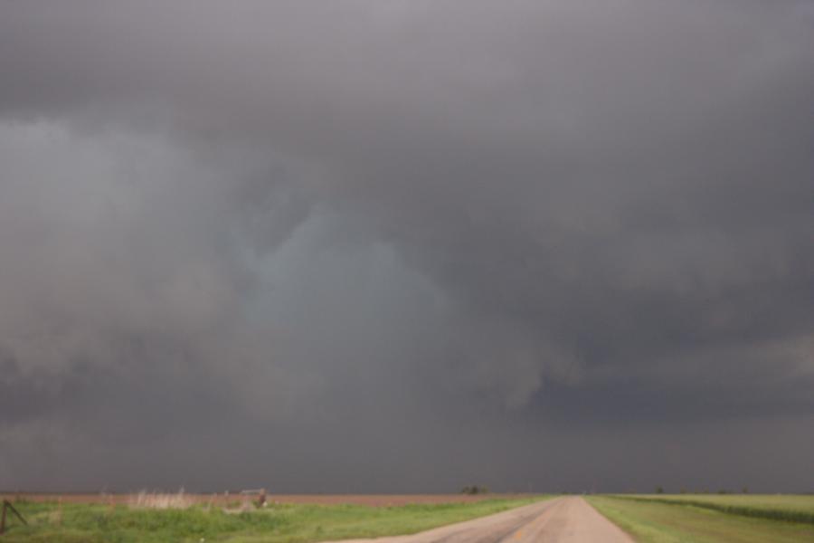 cumulonimbus thunderstorm_base : SSW of Seymour, Texas, USA   13 April 2007