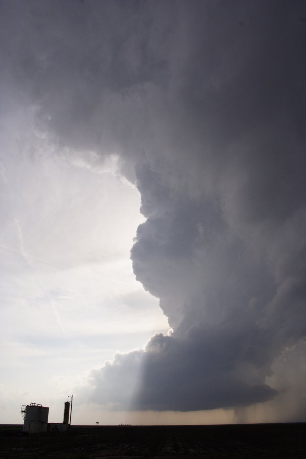 inflowband thunderstorm_inflow_band : S of White Deer, Texas, USA   23 April 2007