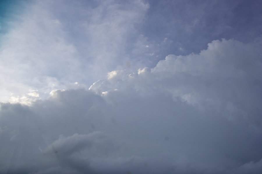 updraft thunderstorm_updrafts : Nickerson, Kansas, USA   24 April 2007