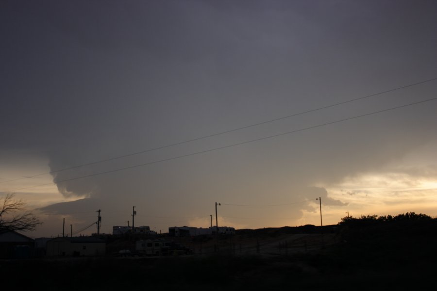 cumulonimbus supercell_thunderstorm : E of Woodward, Oklahoma, USA   4 May 2007