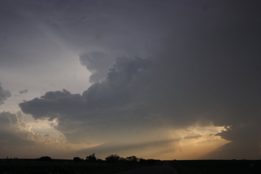 inflowband thunderstorm_inflow_band : E of Woodward, Oklahoma, USA   4 May 2007