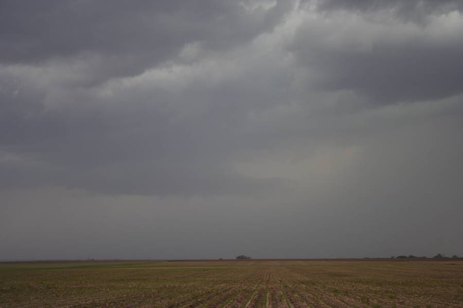 raincascade precipitation_cascade : E of Grand Island, Nebraska, USA   14 May 2007