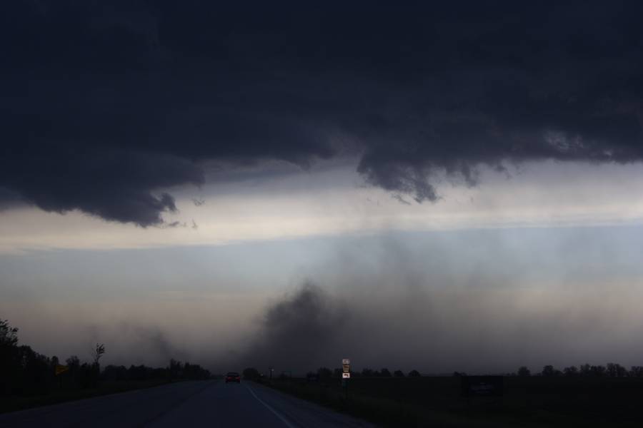 microburst micro_burst : near Dorchester, Nebraska, USA   14 May 2007