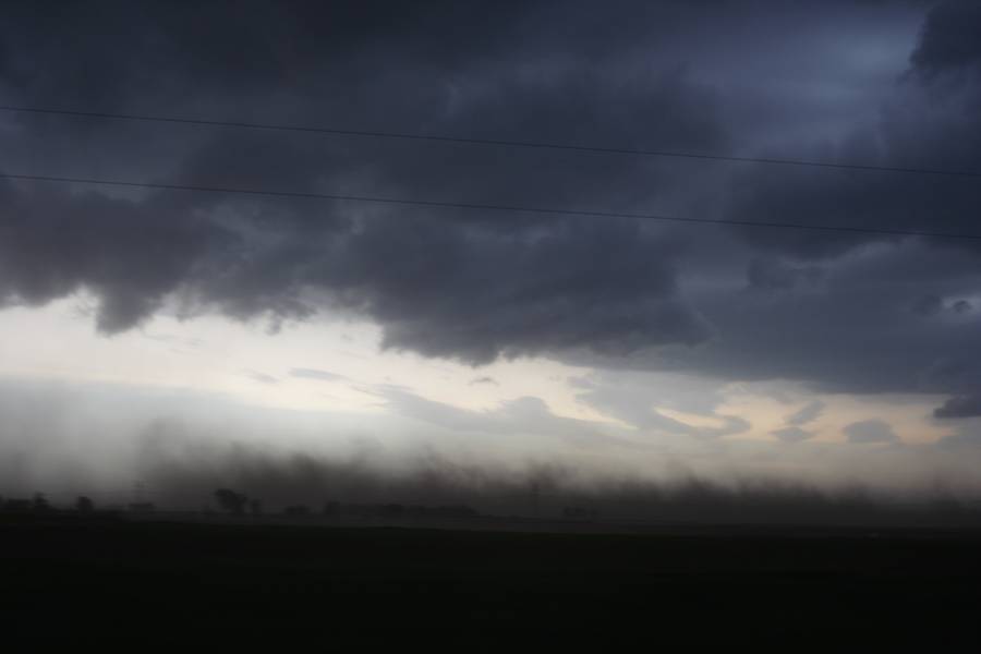 microburst micro_burst : near Dorchester, Nebraska, USA   14 May 2007