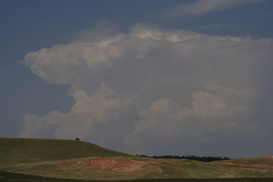 thunderstorm cumulonimbus_incus : Sundance, Wyoming, USA   18 May 2007