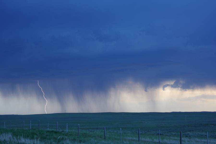 lightning lightning_bolts : Pine Haven, Wyoming, USA   18 May 2007