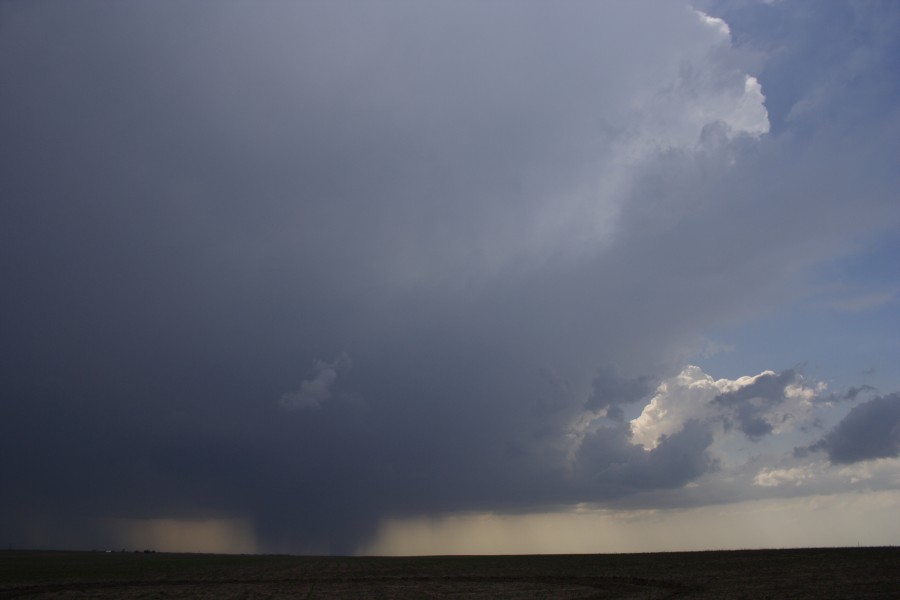 raincascade precipitation_cascade : W of WaKeeney, Kansas, USA   22 May 2007