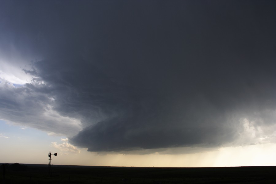 favourites jimmy_deguara : near St Peters, Kansas, USA   22 May 2007