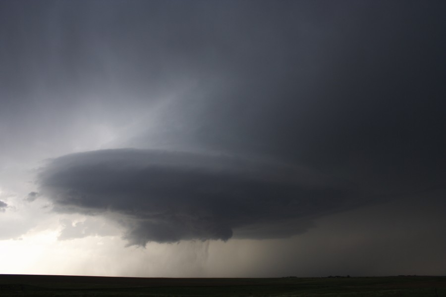 raincascade precipitation_cascade : near St Peters, Kansas, USA   22 May 2007