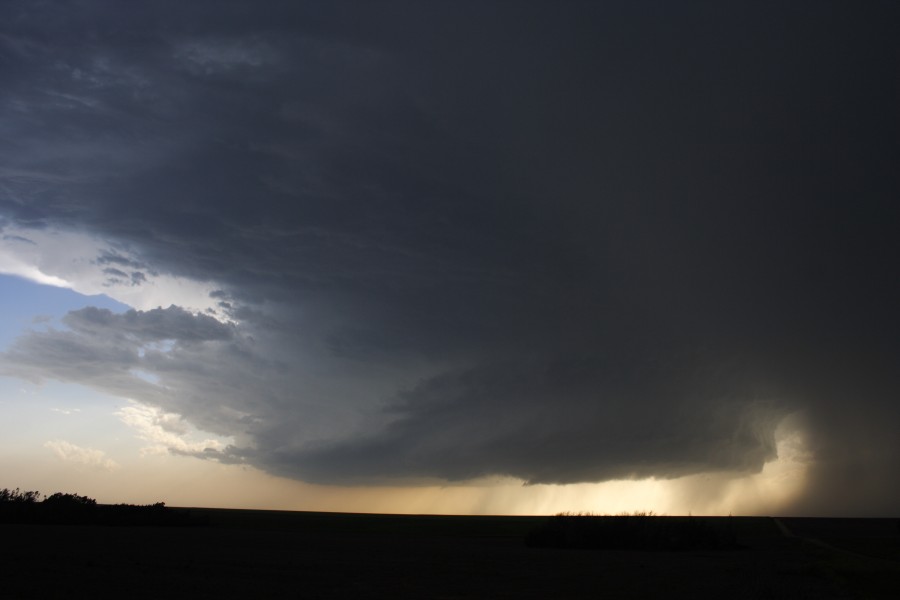 favourites jimmy_deguara : E of St Peters, Kansas, USA   22 May 2007