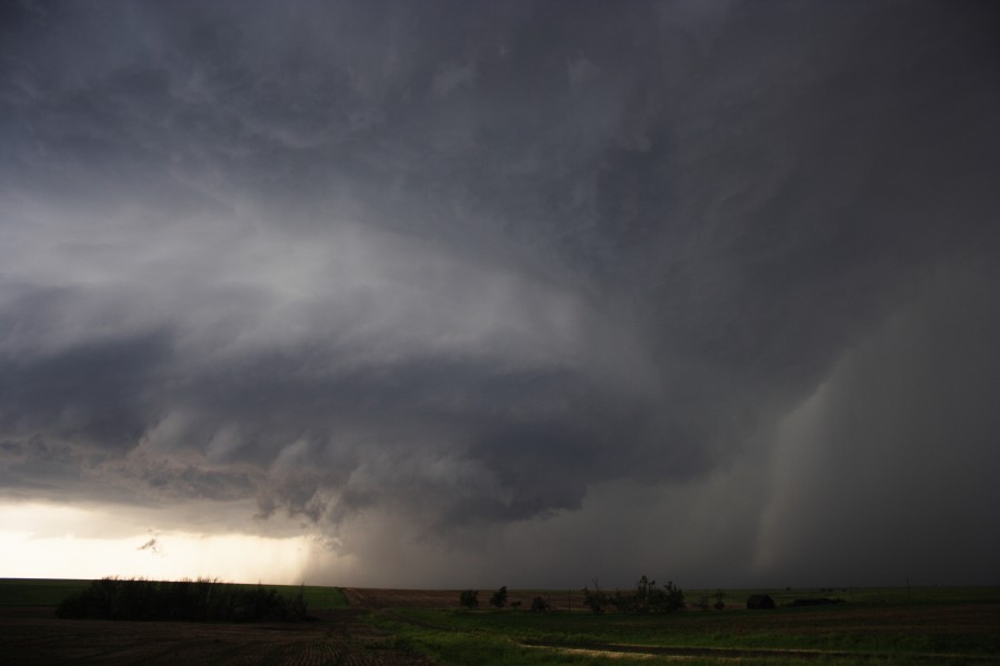 raincascade precipitation_cascade : E of St Peters, Kansas, USA   22 May 2007