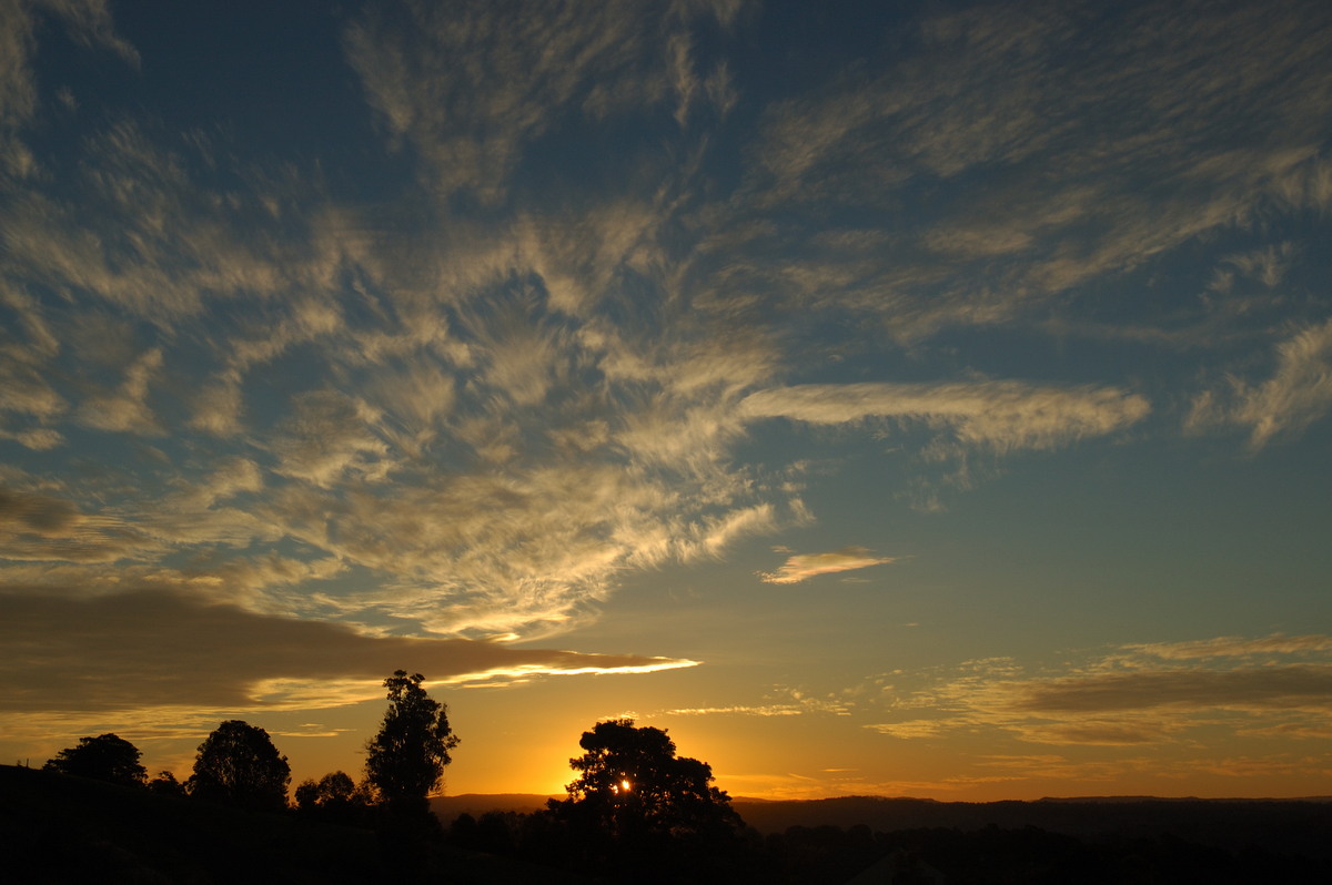 cirrus cirrus_cloud : McLeans Ridges, NSW   22 May 2007