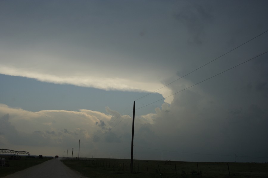 cumulonimbus supercell_thunderstorm : SE of Perryton, Texas, USA   23 May 2007