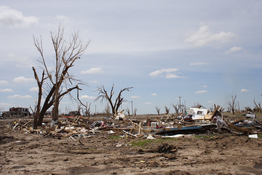 disasters storm_damage : Greensburg, Kansas, USA   25 May 2007