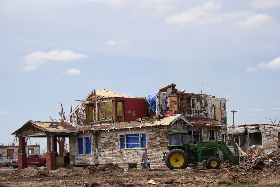 disasters storm_damage : Greensburg, Kansas, USA   25 May 2007