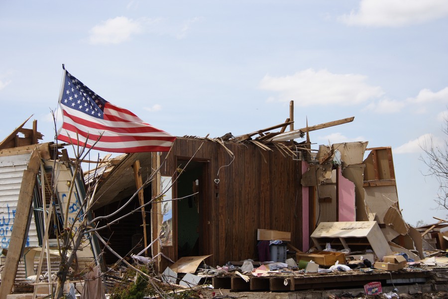 disasters storm_damage : Greensburg, Kansas, USA   25 May 2007